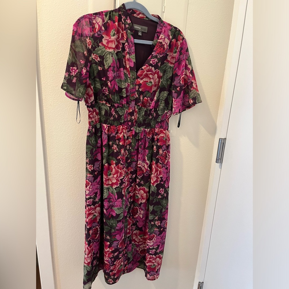 Donna Ricco Midi Button Up Dress with elbow length sleeves